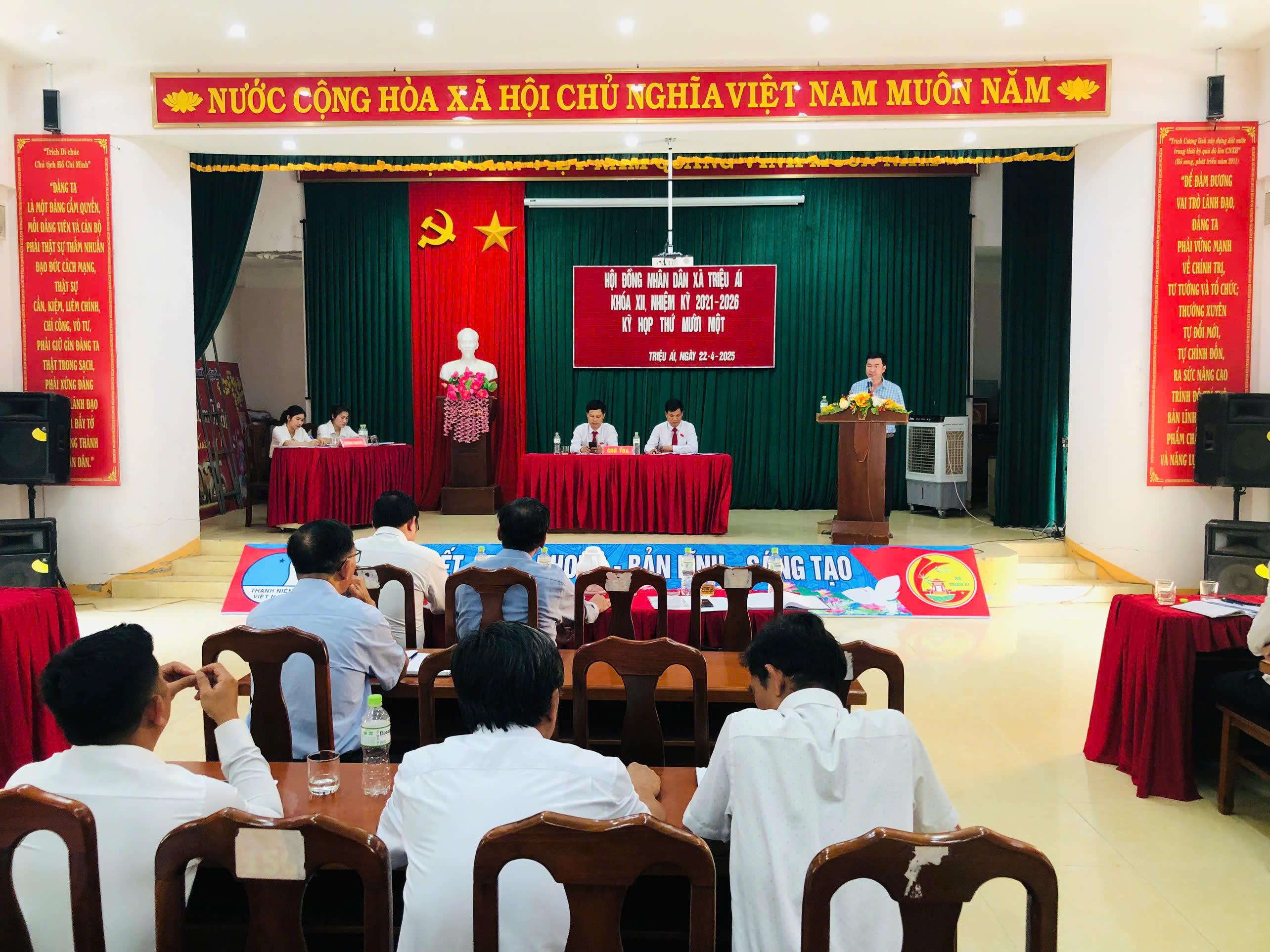 HĐND xã Triệu Ái tổ chức họp cho ý kiến sắp xếp, sáp nhập đơn vị hành chính cấp tỉnh, đơn vị hành...